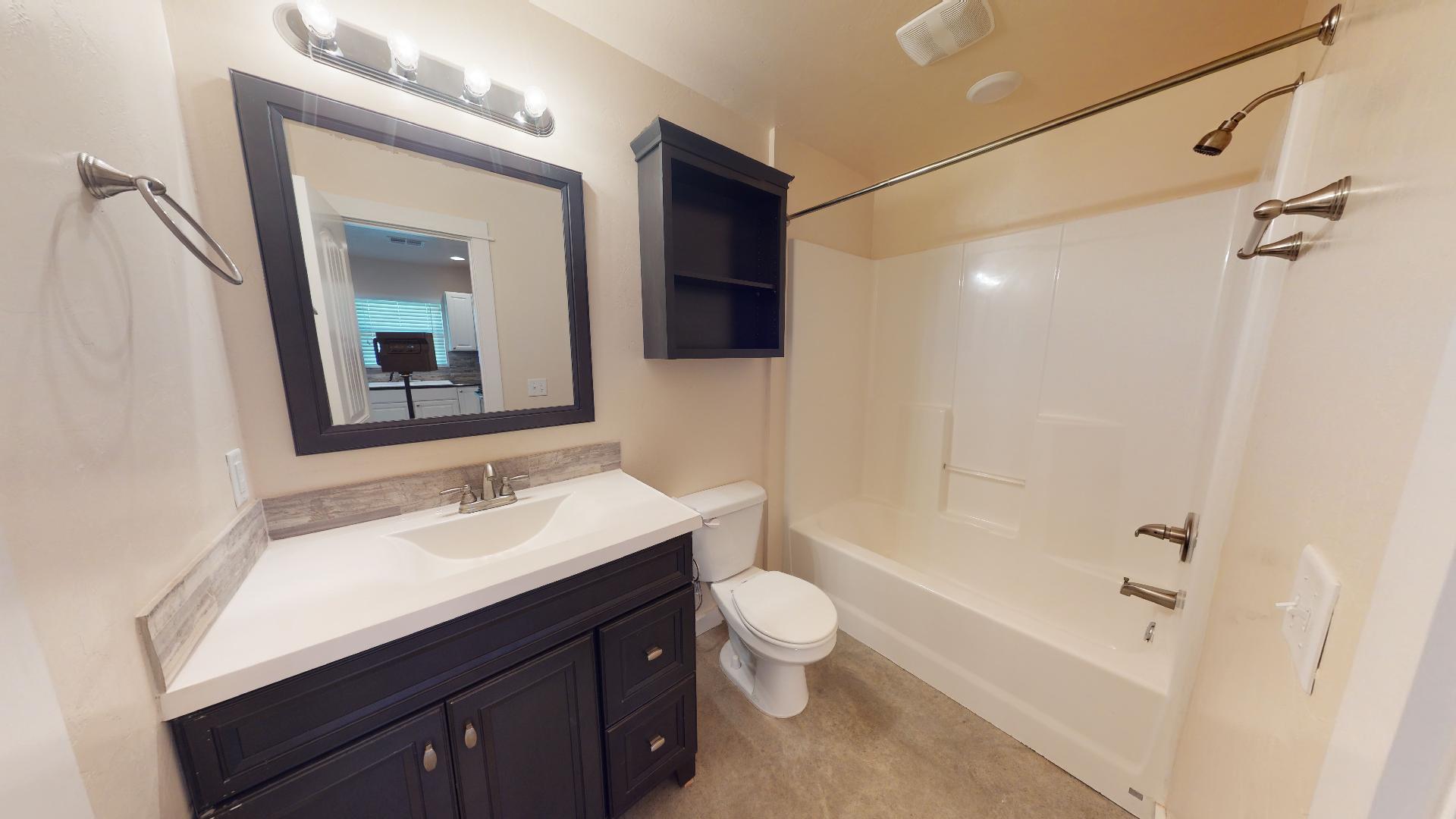 6400 N. Seadog (1Bed-1Bath) NOW $800