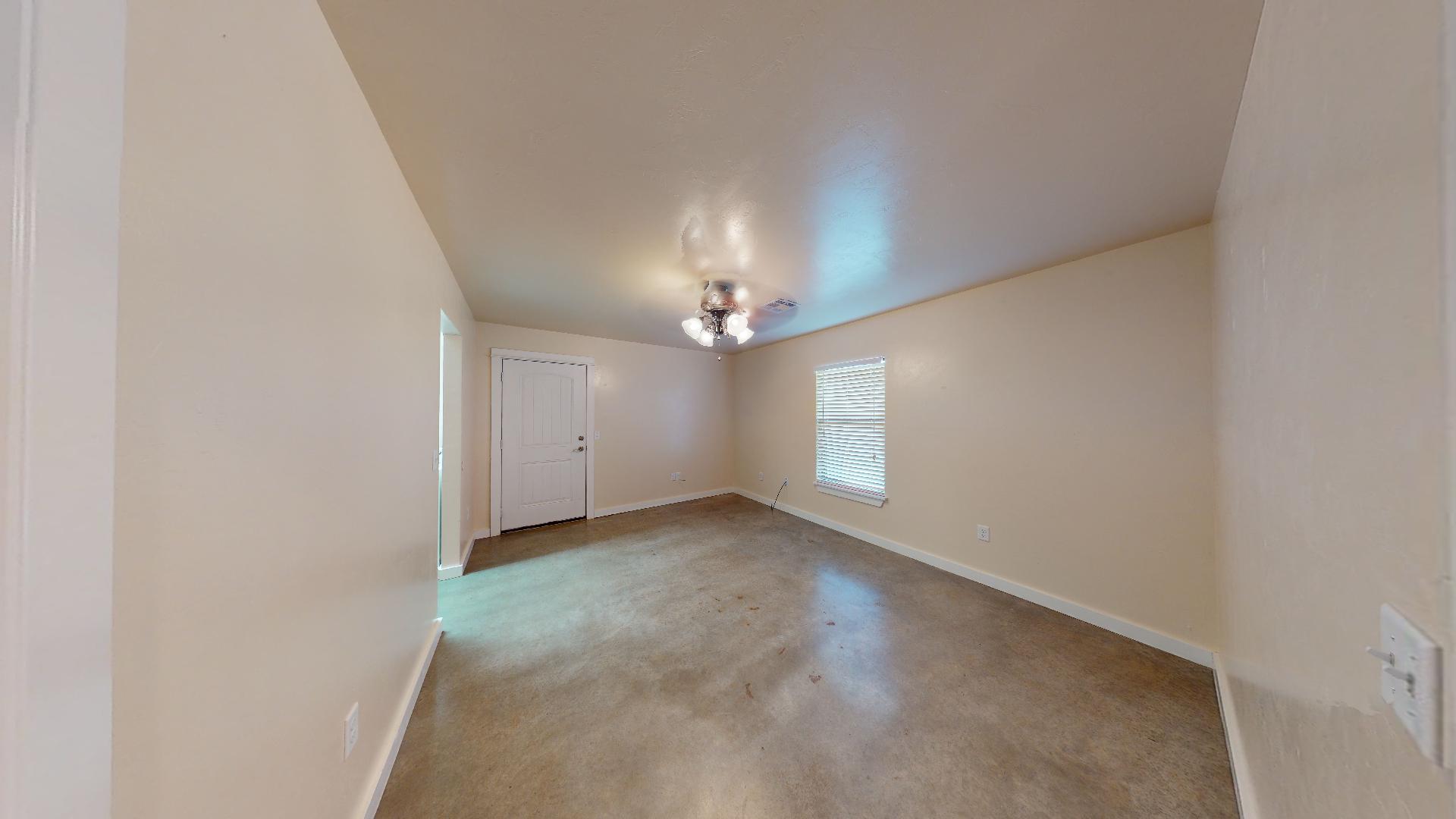 6400 N. Seadog (1Bed-1Bath) NOW $800