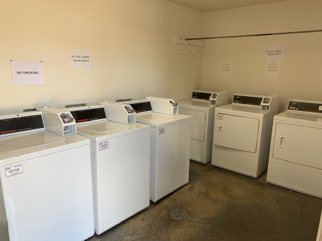 204 S. Duncan (2Bed-1Bath) Available in JULY