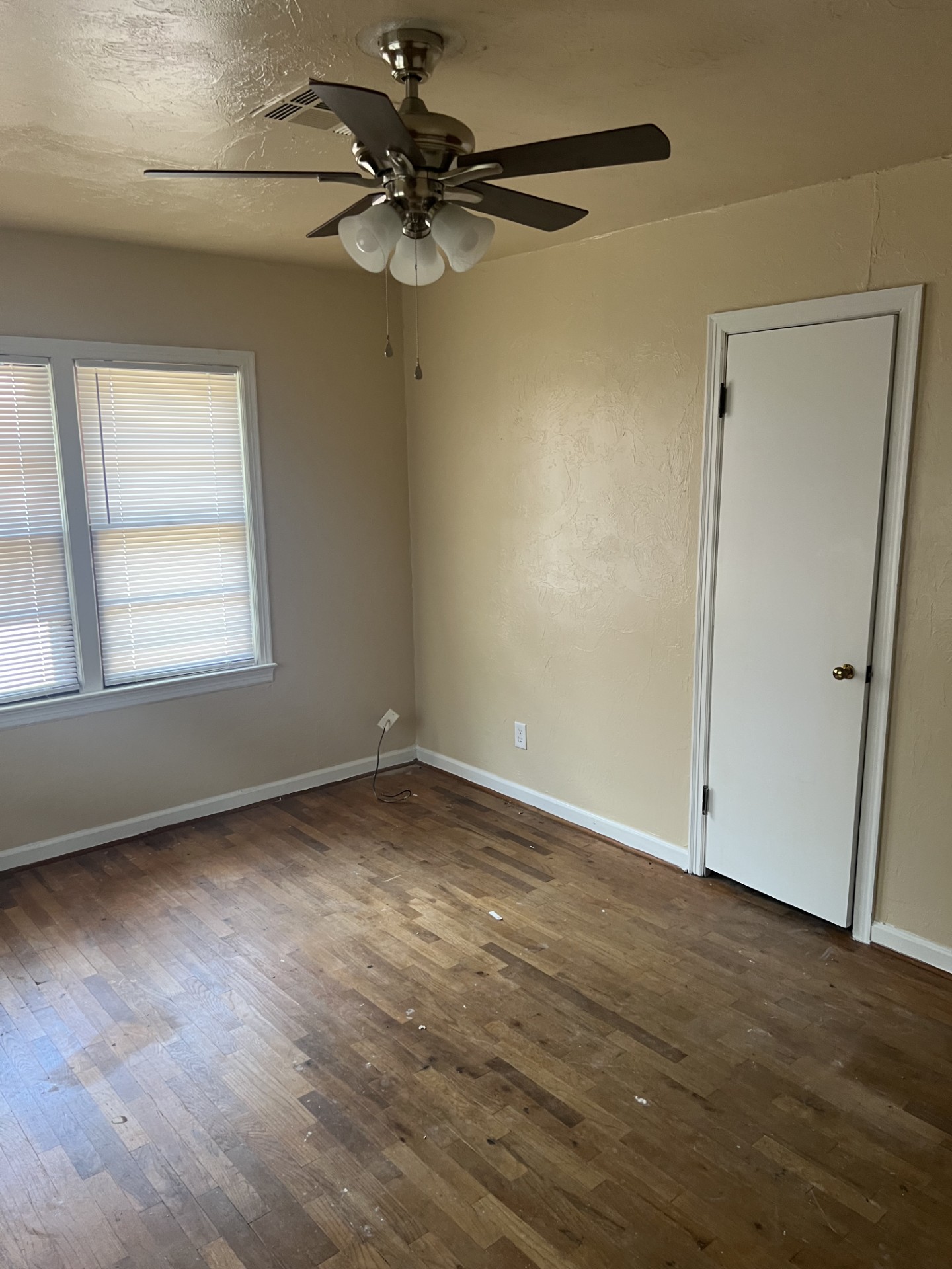 841 W. Knapp Ave (3bed-1bath-1car) $1250 Close to OSU