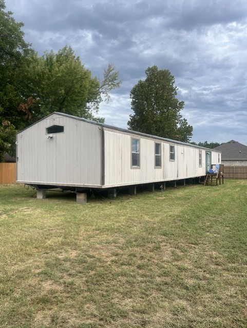 1100 Lovers Lane #5&6 (3b-2b & 4b-2b) In Perkins $850 & $900